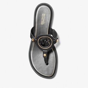 Michael Kors Aubrey Cutout Leather T-Strap Sandal